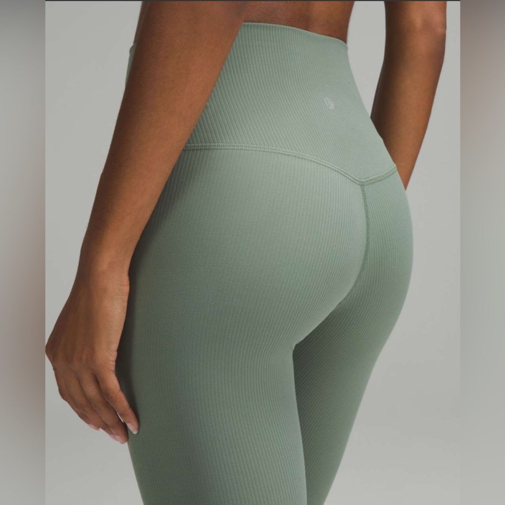 NWT Align Ribbed HR 25” Grey Eucalyptus